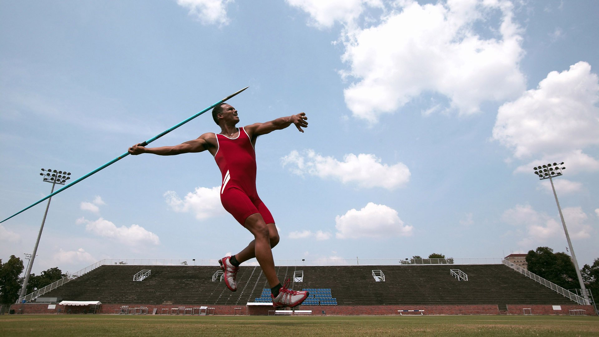 亚洲跳远新星闪耀国际赛场 创个人最佳成绩夺金|米博体育平台