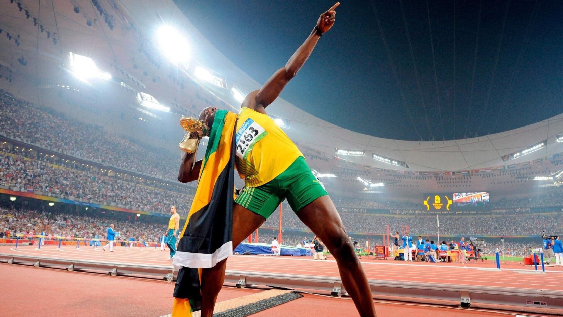 【米博体育平台】纳达尔关键破发点制胜 挺进法网半决赛